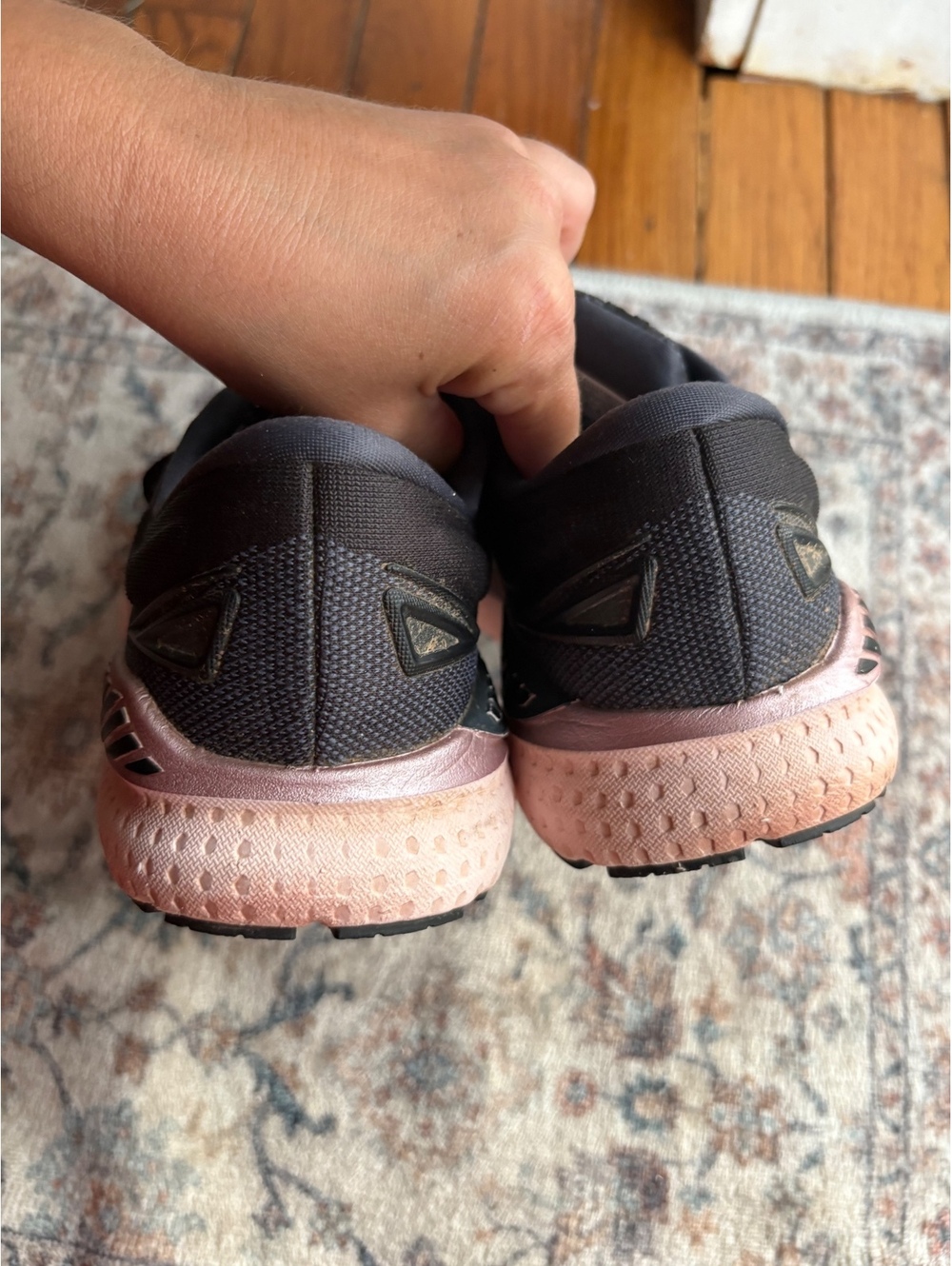 Womens size 6.5 Brooks Black and Rose Gold Running Sneakers - Picture 3 of 9